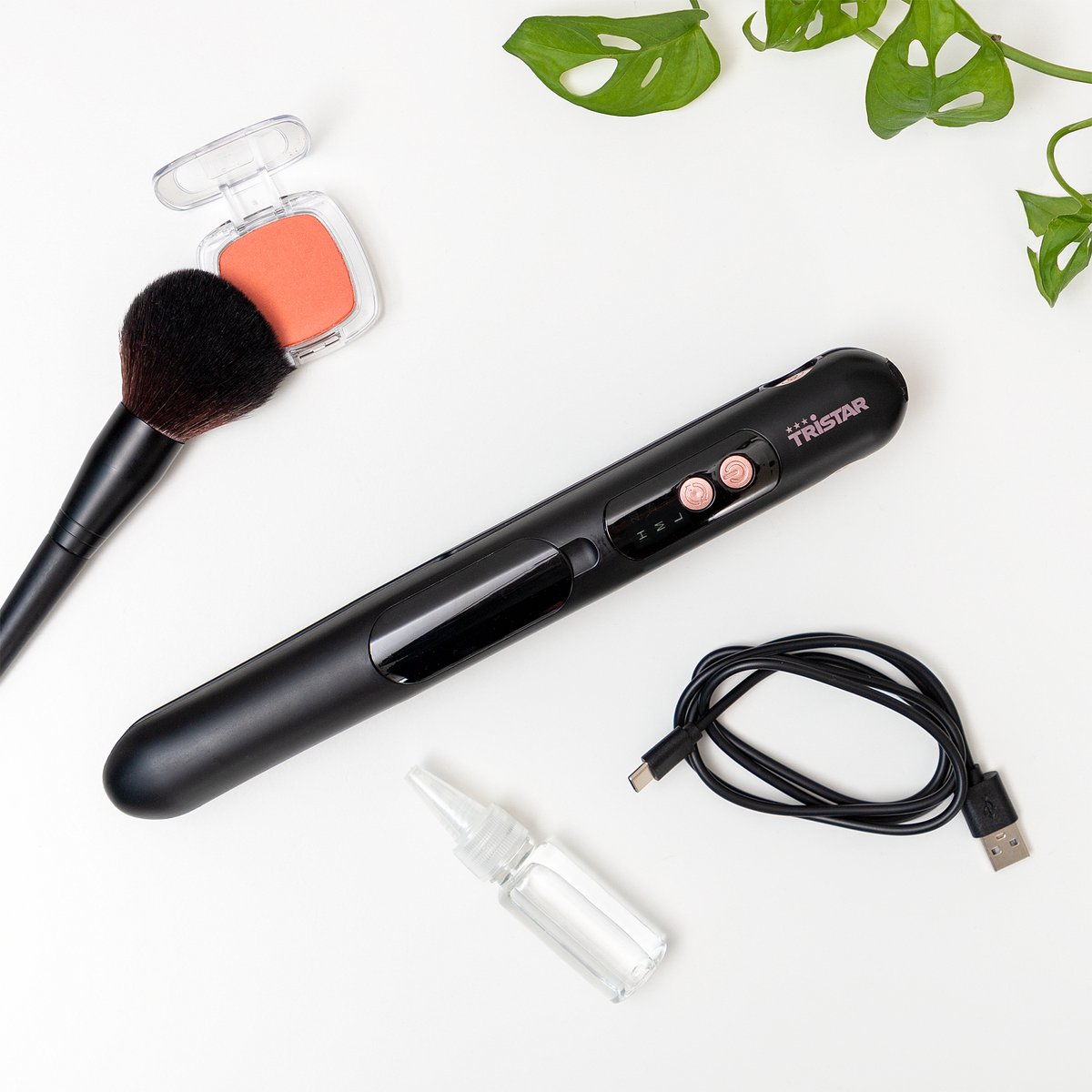 Tristar Plattång sladdlös HD-2501 - Zwart