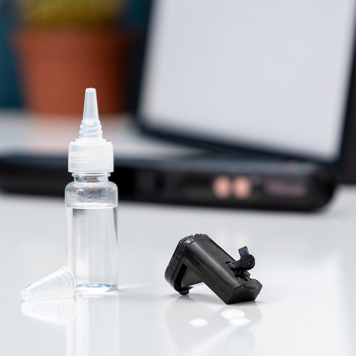 Tristar Plattång sladdlös HD-2501 - Zwart