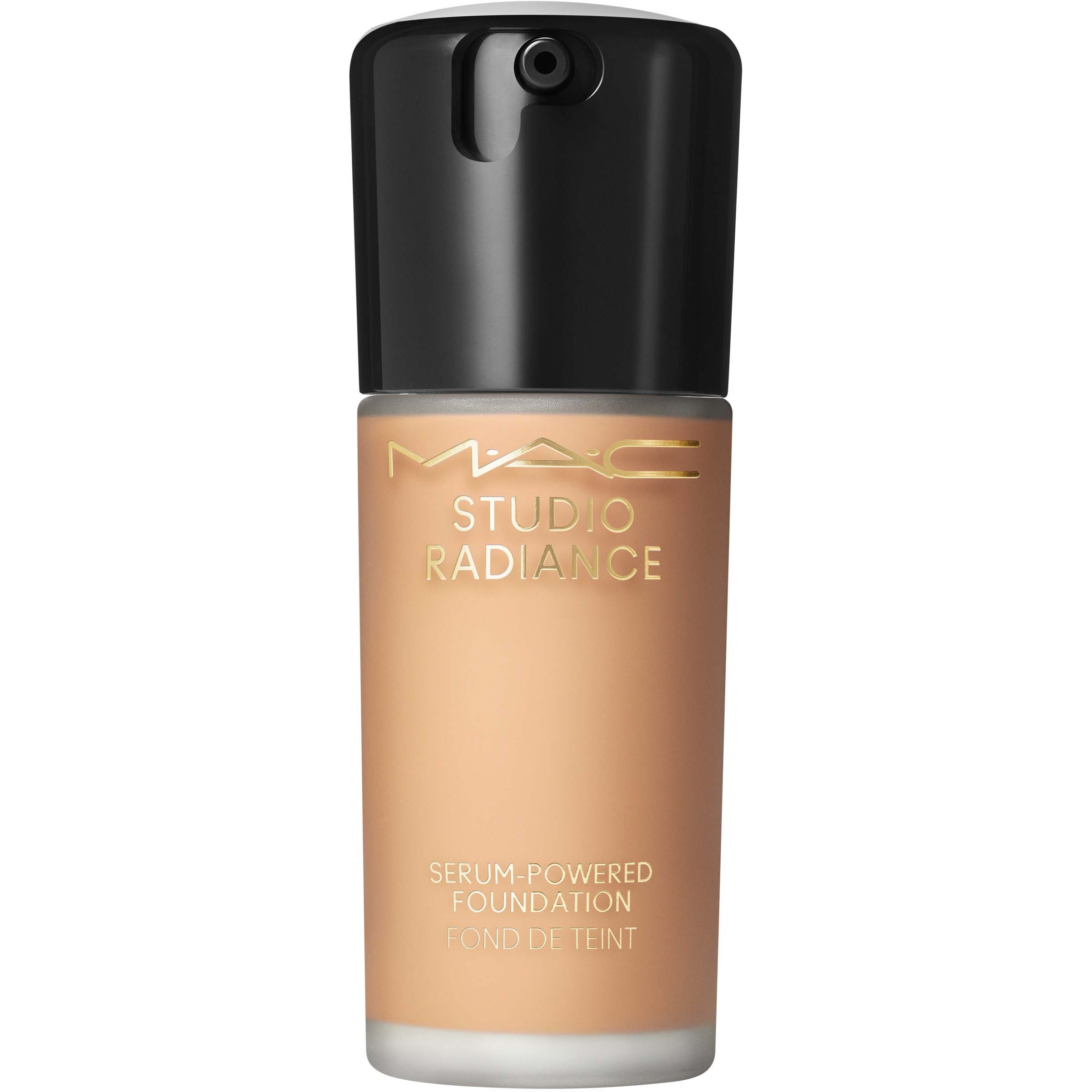 MAC Cosmetics Studio Radiance Serum-Powered Foundation Nc27