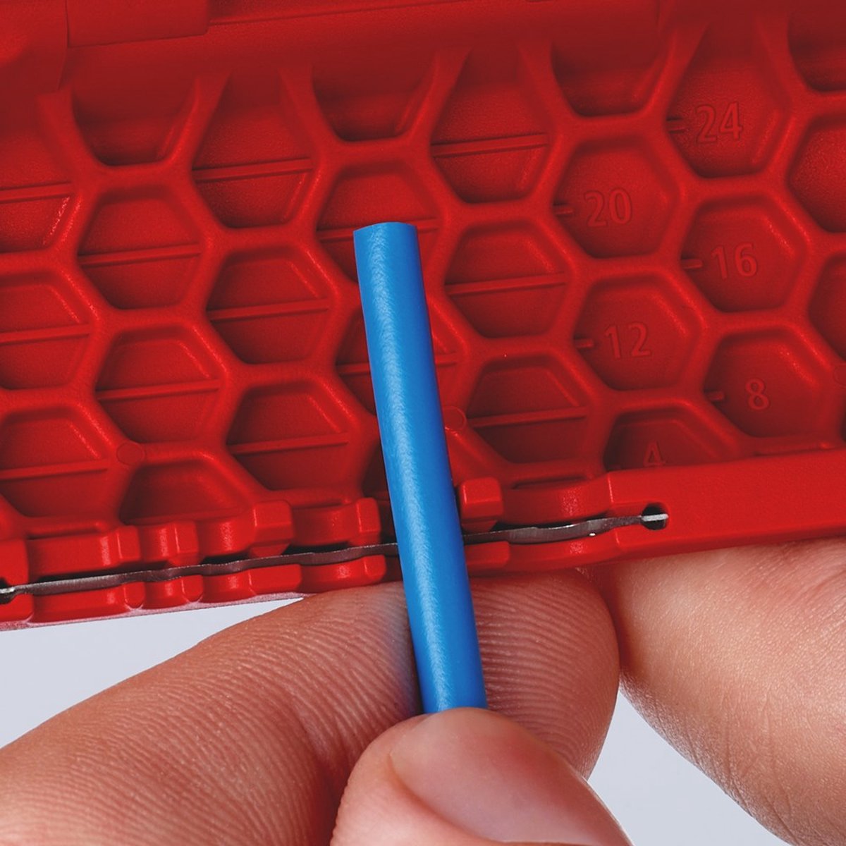 Knipex 90 22 02 SB TwistCut Snijder Voor Gegolfde Buizen - 100 Mm