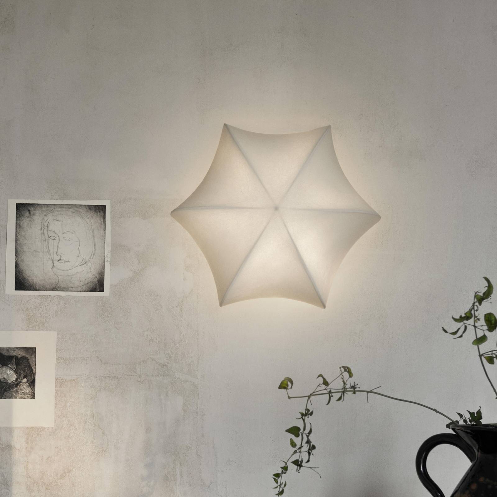 Ferm Living Poem Wandlamp Ø60 - White/Cashmere