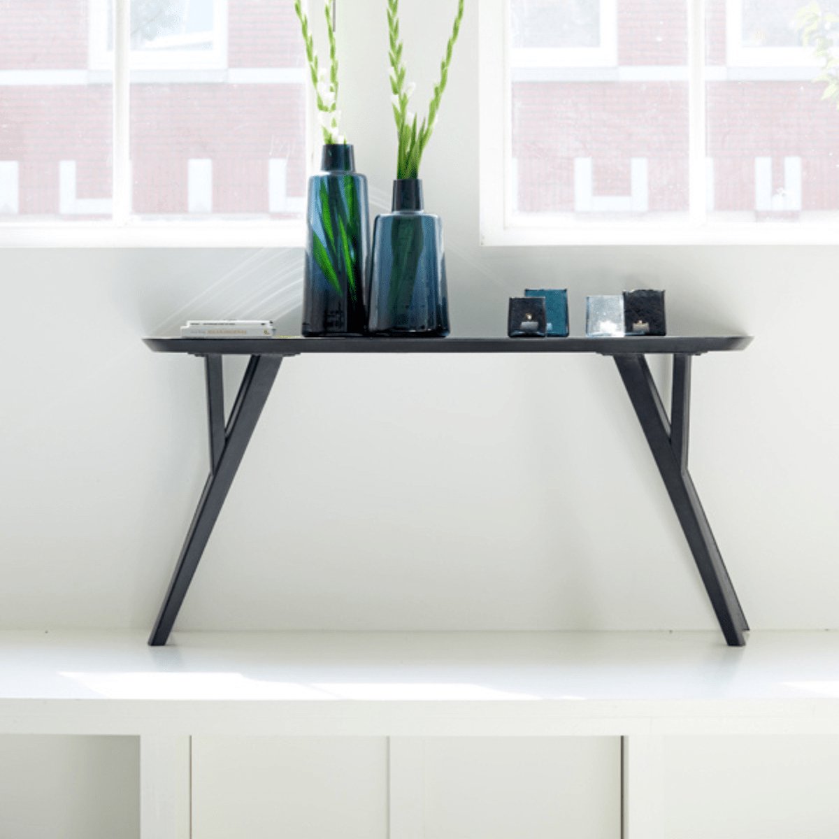 Light & Living Quenza sidetable 160x44x82 cm mat - Zwart