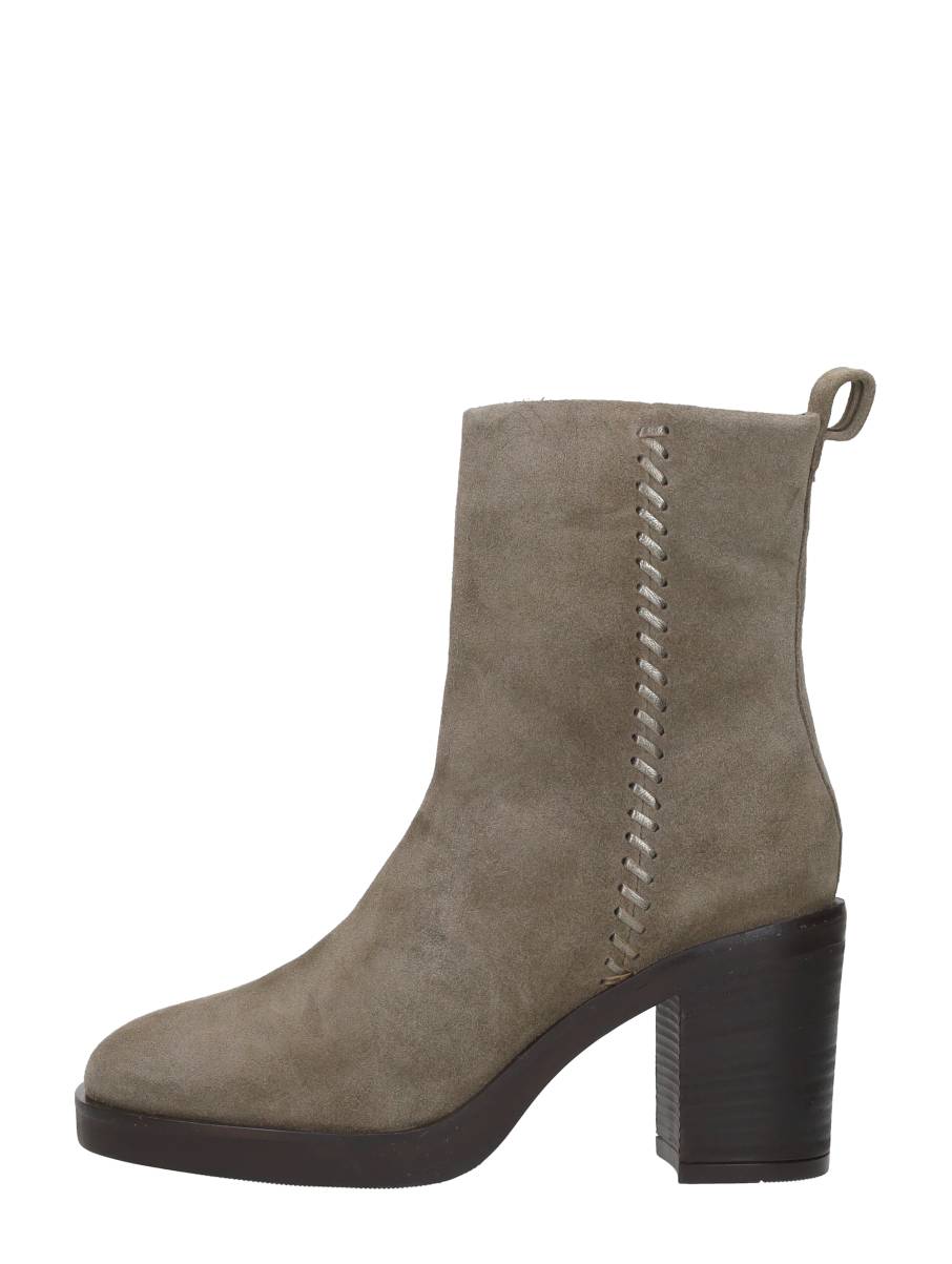 Maruti Maruti - Steffi