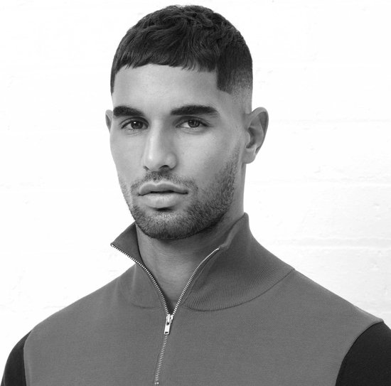 12-in-1 Japanese Steel MT890E - Zwart