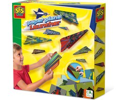 Ses papieren vliegtuigjes lanceren