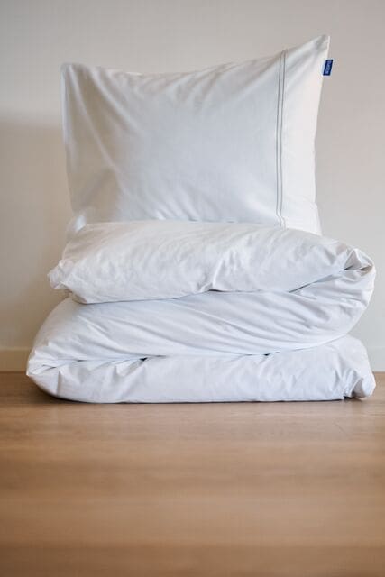 Auping Grey lines kussenslopen