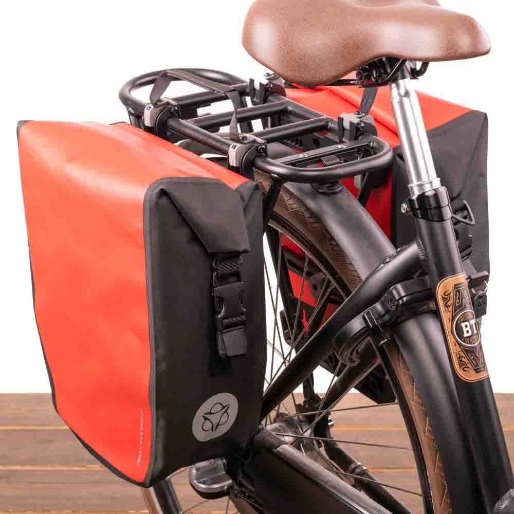 Agu Enkele fietstas Shelter Clean Medium 32L Rood CG Set