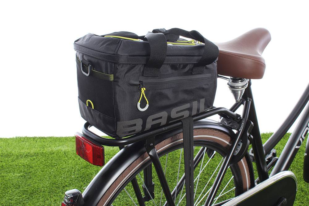 Basil Miles Trunkbag 7L Bagagedragertas Black lime