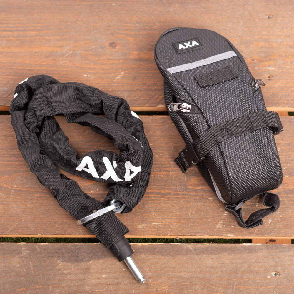 AXA Insteekketting RLC 100cm Zwart met zadeltas