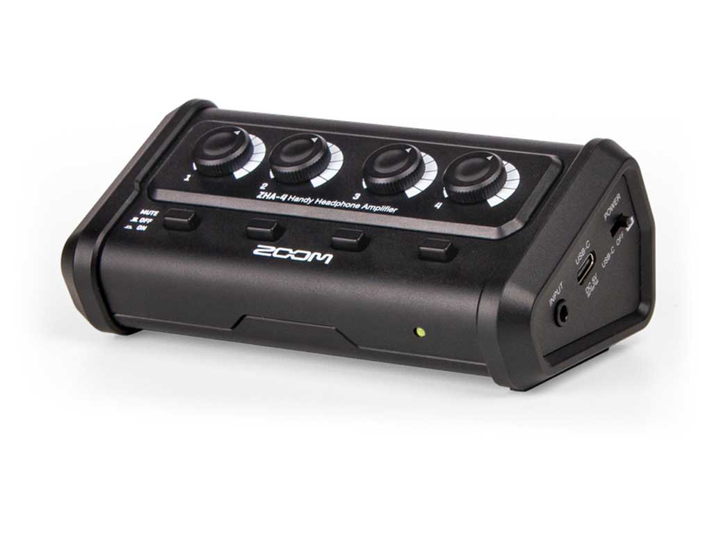 Zoom ZHA-4