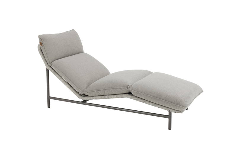 4SO Tahiti ligbed terre -