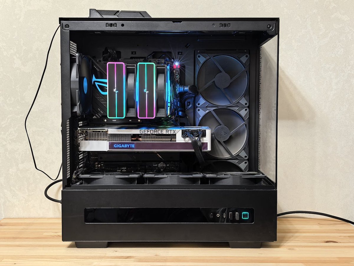 Sierra PC Starter - Gaming PC - RTX 4060 - Ryzen 7 - 32GB DDR5 - 1TB SSD - RGB
