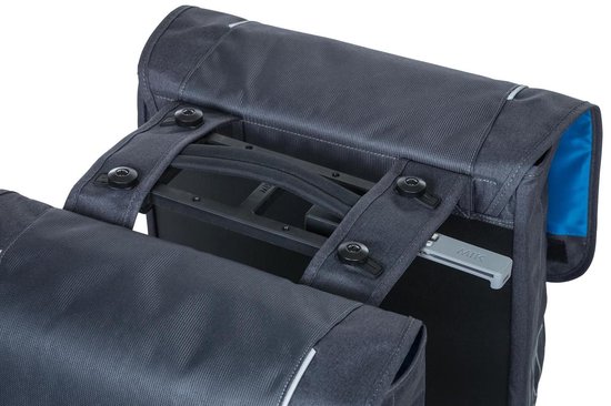 Basil Dubbele Fietstas Sport Design Mik 32 Liter Antraciet - 17788 - Grijs