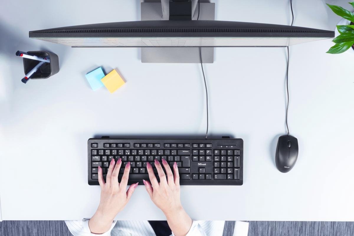 Trust TK-150 toetsenbord USB QWERTY - Zwart