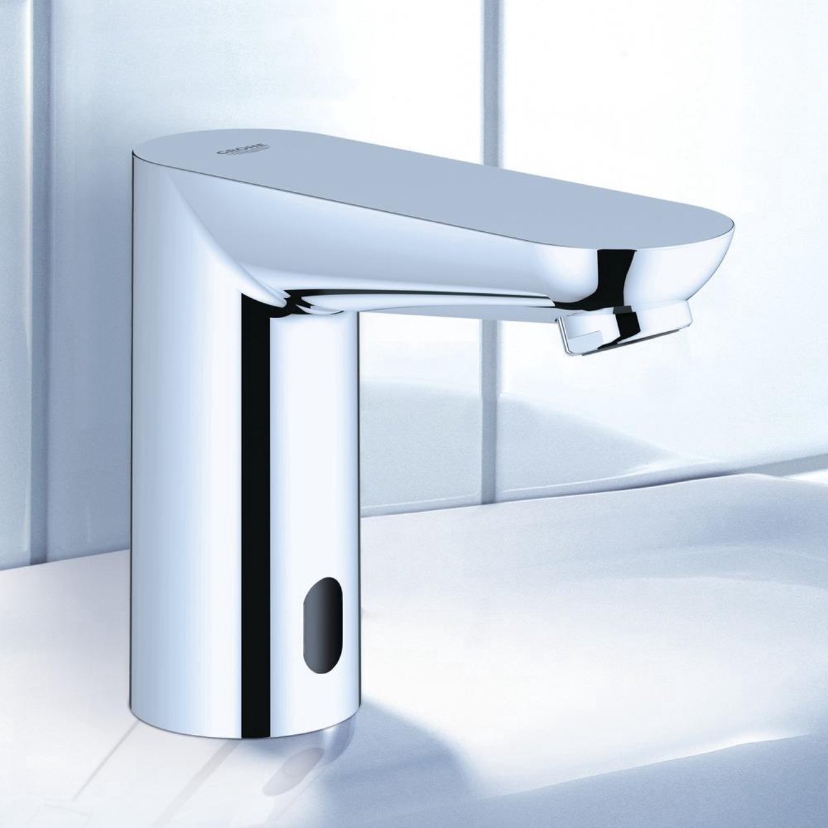 Grohe Euroeco Cosmopolitan E wastafelkraan infrarood zonder menging met trafo 230V chroom 36269000