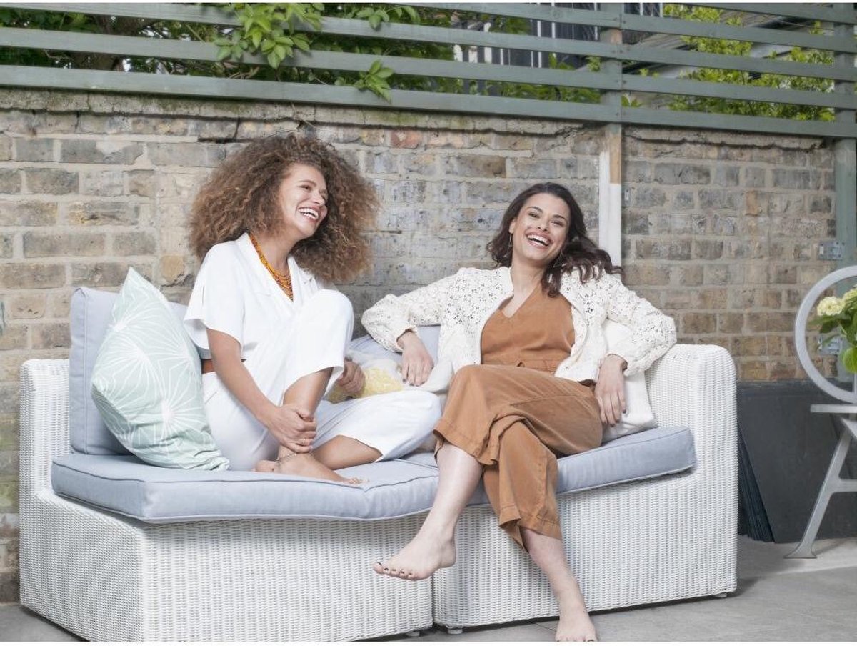 Dove Shampoo - Nourishing Oil Care 250 ml