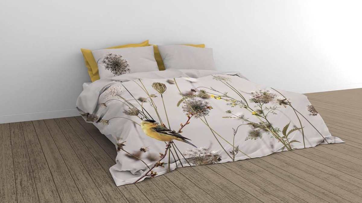 Snoozing Goldfinch Flanel Dekbedovertrek - 1-persoons (140x200/220 Cm + 1 Sloop) - Flanel - Multi