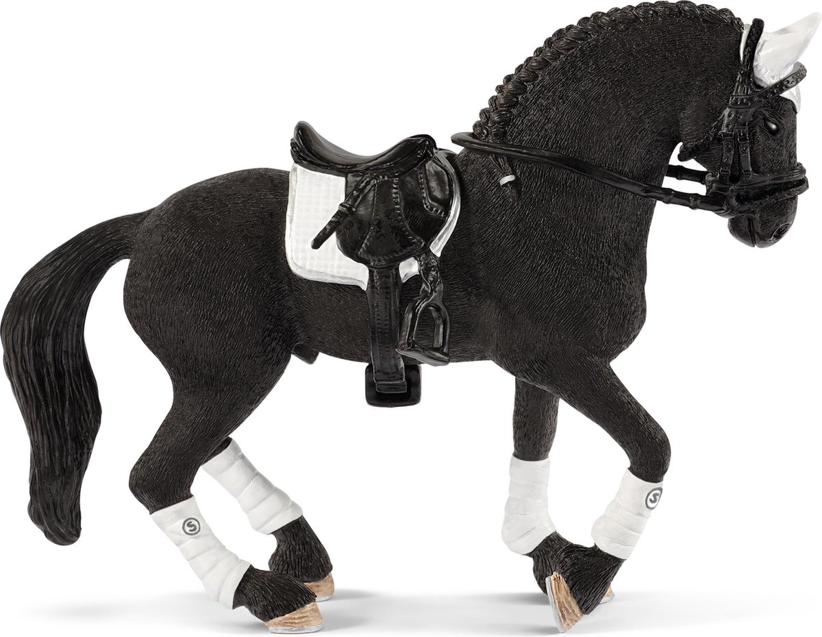 Schleich Horse Club 42457 - Friese Hengstenbeeldje Ruiterwedstrijd - Zwart