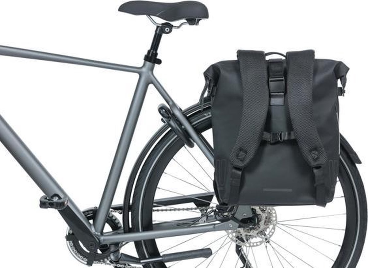 Basil Fietstas Soho Nordlicht 17 Liter Polyester/neopreen - Zwart