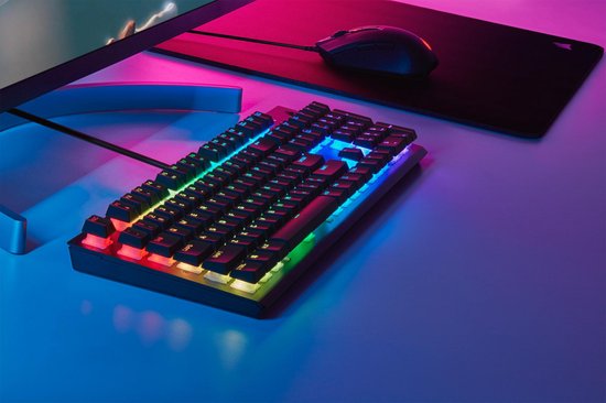 Corsair K60 RGB Pro Mechanisch Gaming Toetsenbord QWERTY
