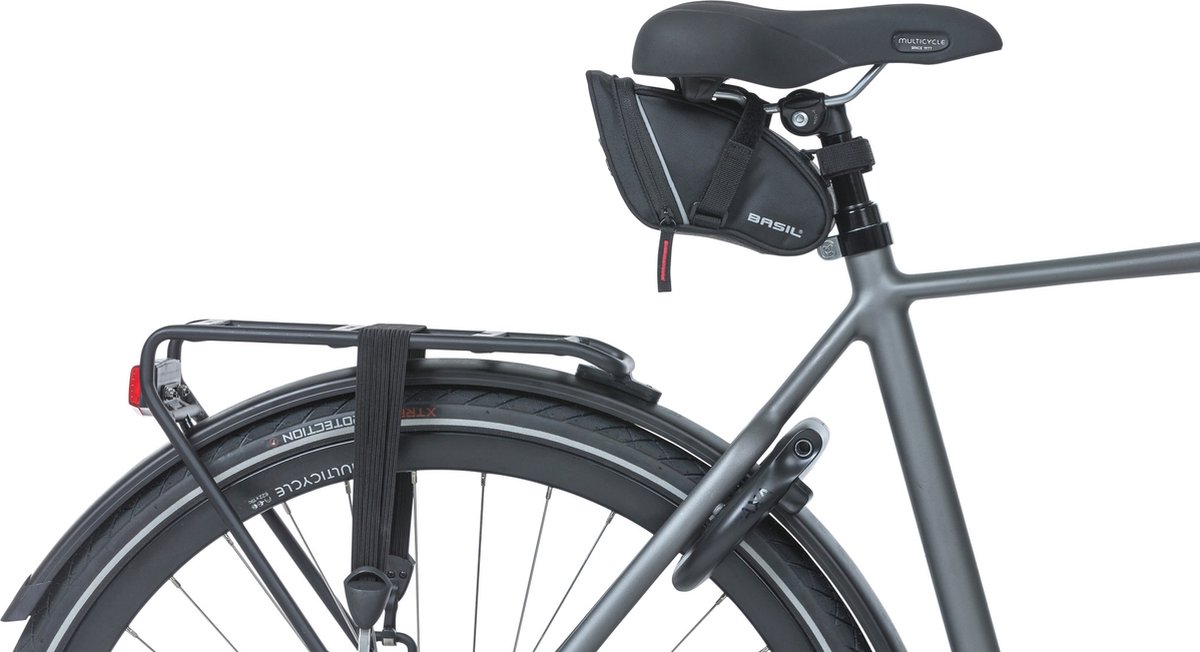 Basil Zadeltas Sport Design M 1L - Zwart