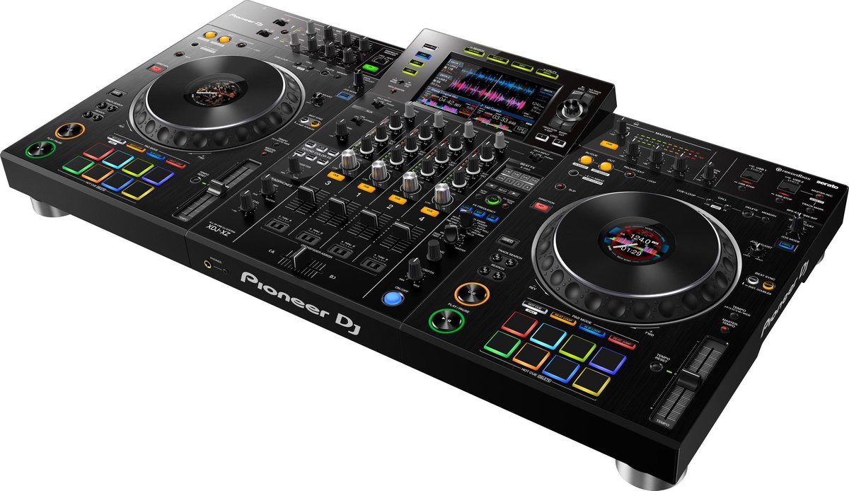 Pioneer XDJ-XZ dj controller