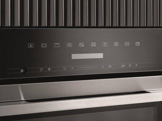 Miele H 7140 BM - Silver