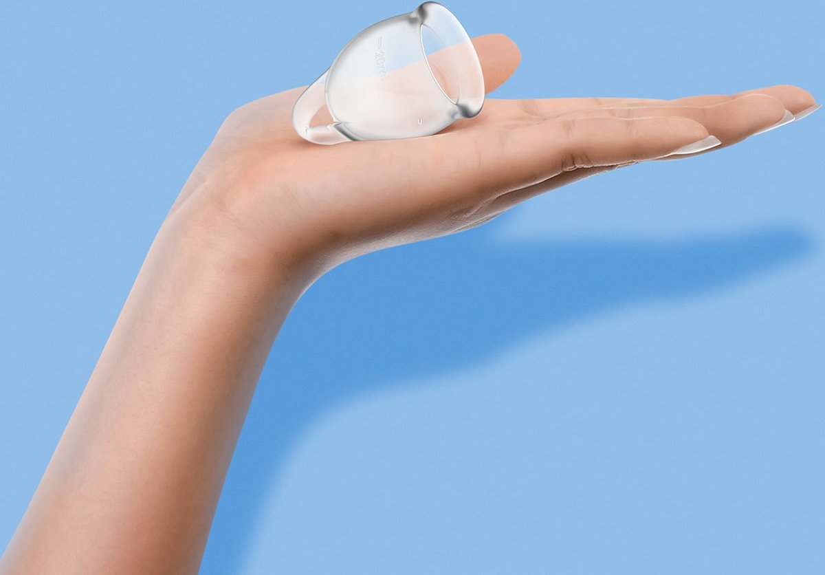 SATISFYER Menstruatie Cup Feel Confident - Transparant 2st