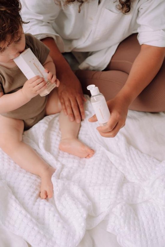 Naif Baby Soothing Baby Massage Oil 100ml