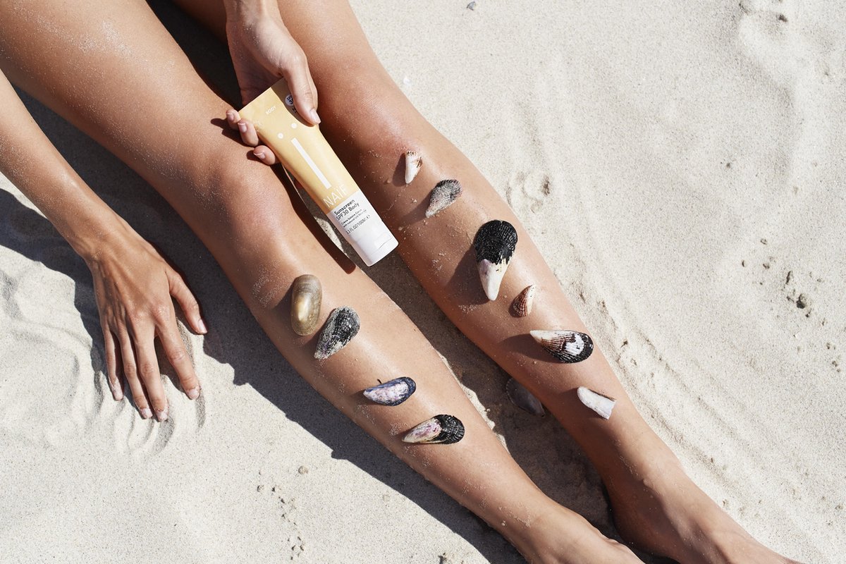 Naif Naïf Body SPF 30 Zonnebrand Zandbruin