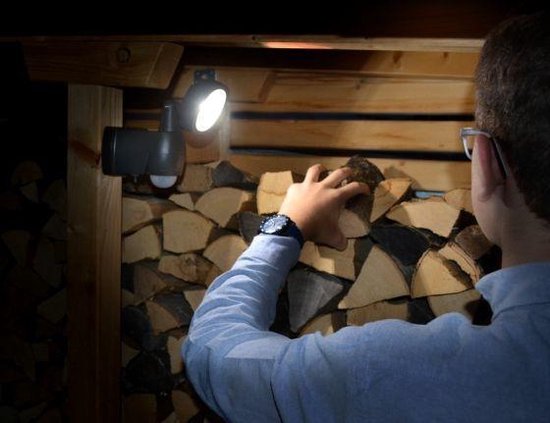 Brennenstuhl Batterij LED Straler LUFOS 200 met infrarood-bewegingsmelder - Grijs