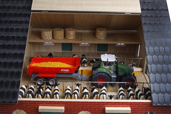 Kids Globe Boerderij Met Stal Voor Siku 1:32