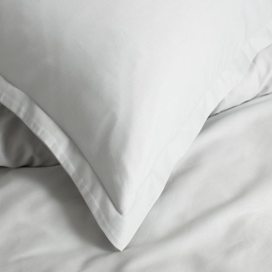 Cinderella Kussensloop Hotelsluiting Katoen Satijn Volant - light grey 60x70cm - Grijs