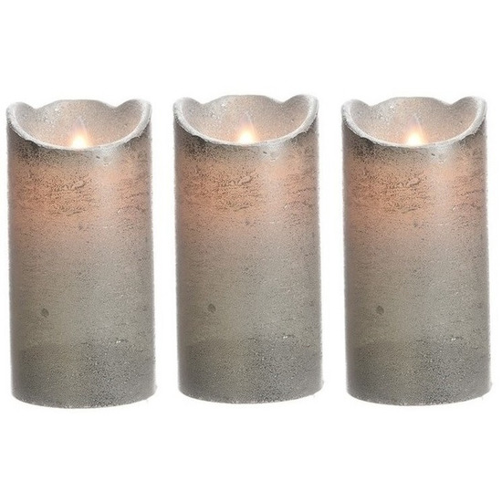 3x LED kaars/stompkaars zilver 15 cm flakkerend - Kerst diner tafeldecoratie - Home deco kaarsen 3 stuks - Silver