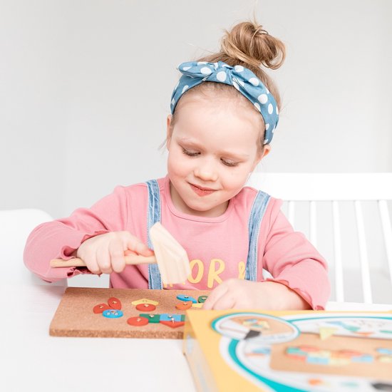 Totum hamertje tik junior hout/kurk 25 vormen