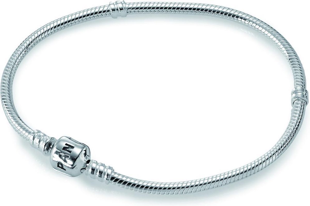 Pandora Moments 590702HV Armband Snake Chain zilver 17 cm