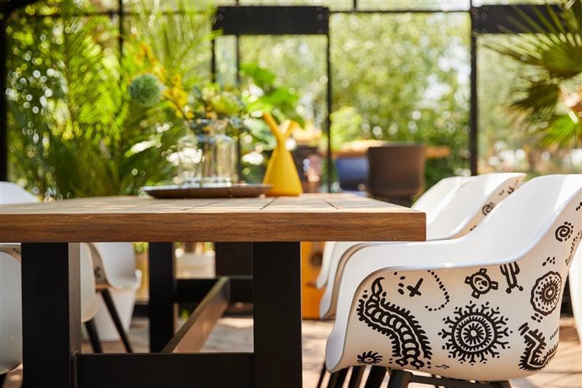 Sophie yasmani table 240x100 - Zwart