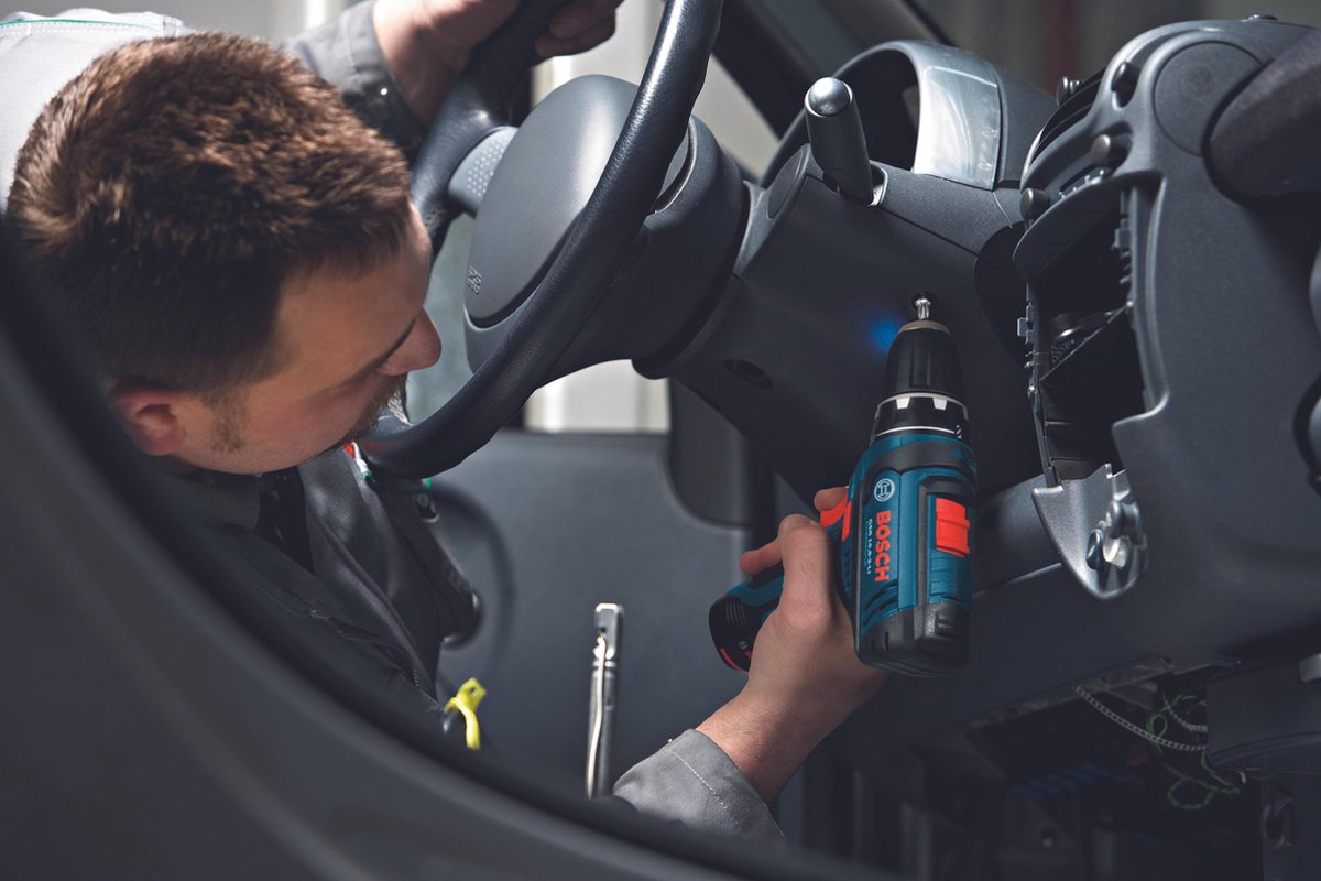 Bosch GSR 12V-15 accuboorschroevendraaier | 2.0Ah Li-Ion | in L-Boxx - Blauw