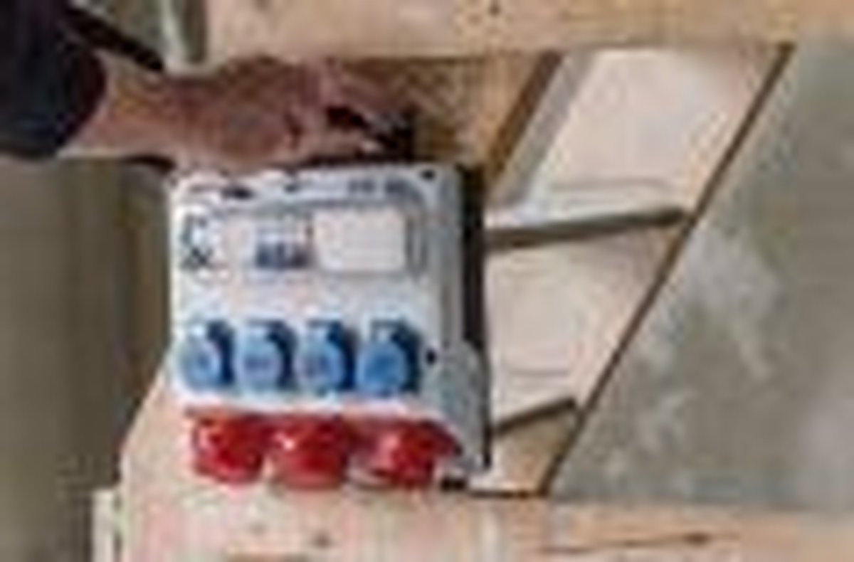 Brennenstuhl Wandverdeler 4/16A IP44 3x LS 230V/16 A, 1xFI 40 A 4-polig 30mA