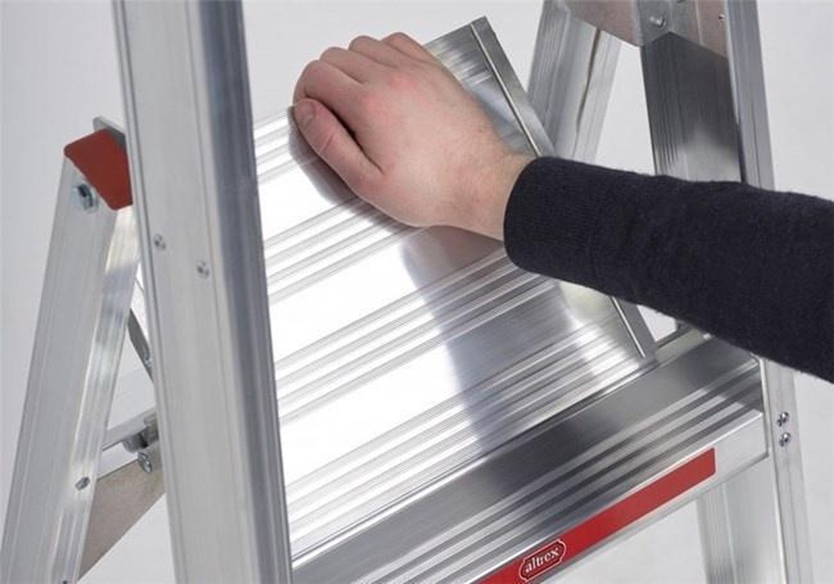 Altrex Sierra enkel oploopbare trap SEO 4-treeds