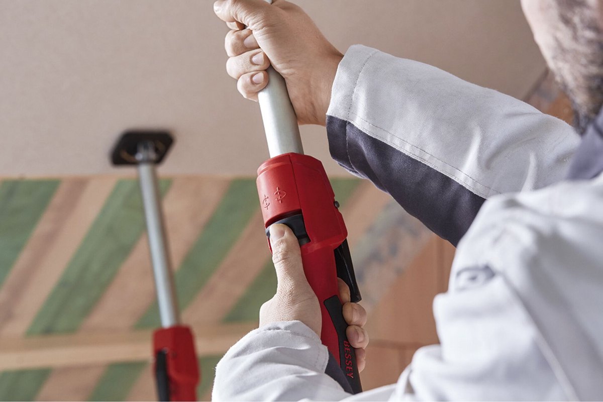 Bessey Plafondsteun | 250 cm | met pompgreep