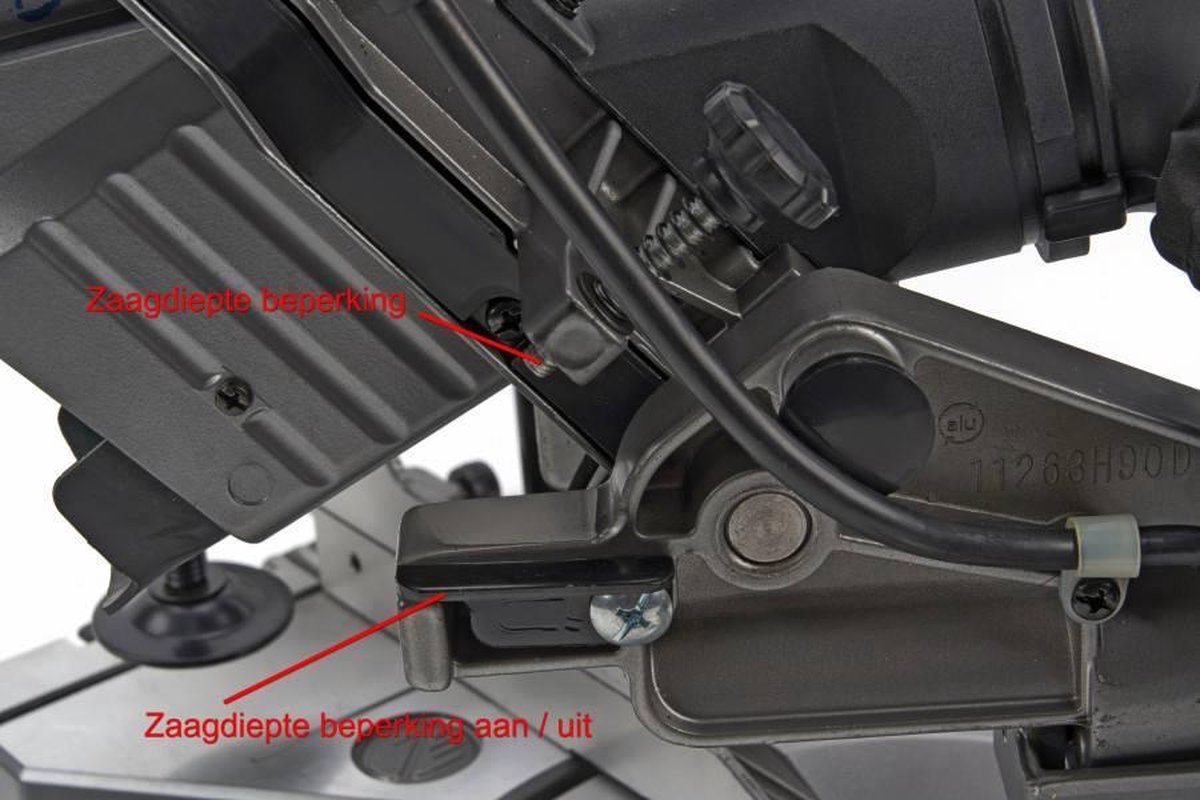 Hikoki C8FSHGWAZ 1100 Watt Afkortzaag verstekzaag 216mm