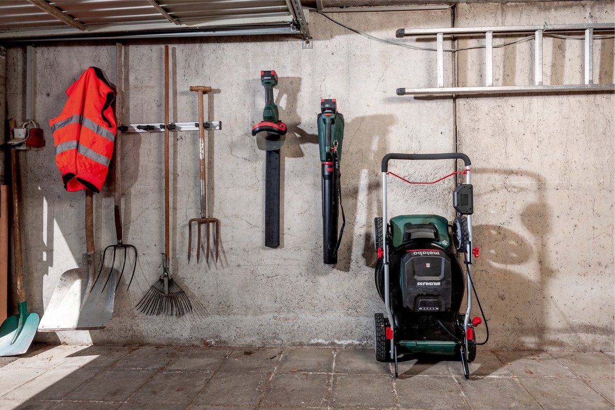 Metabo RM 36-18 LTX BL 46 Body + 18 volt accu (2x)