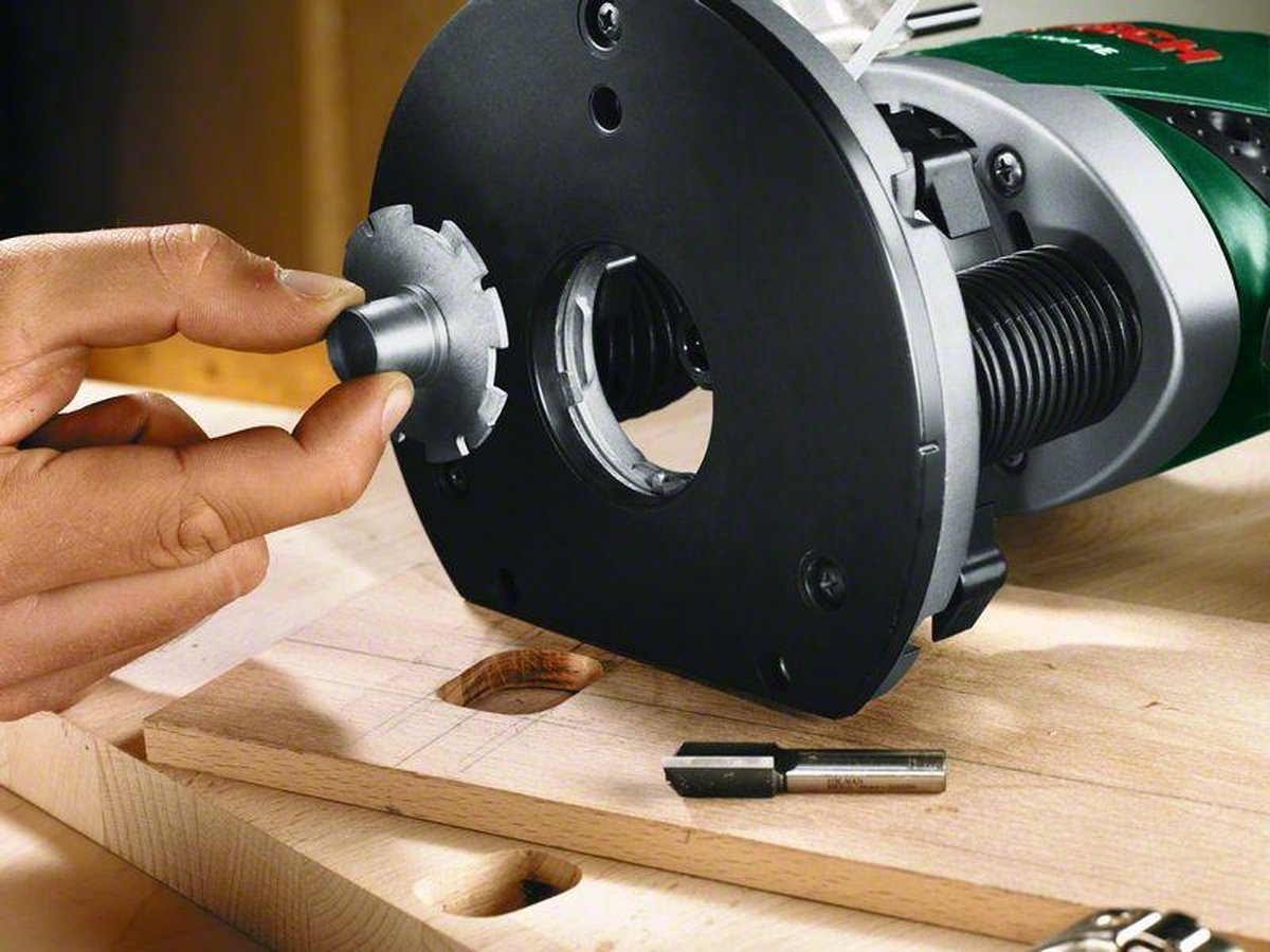 Bosch Bosch POF1200AE