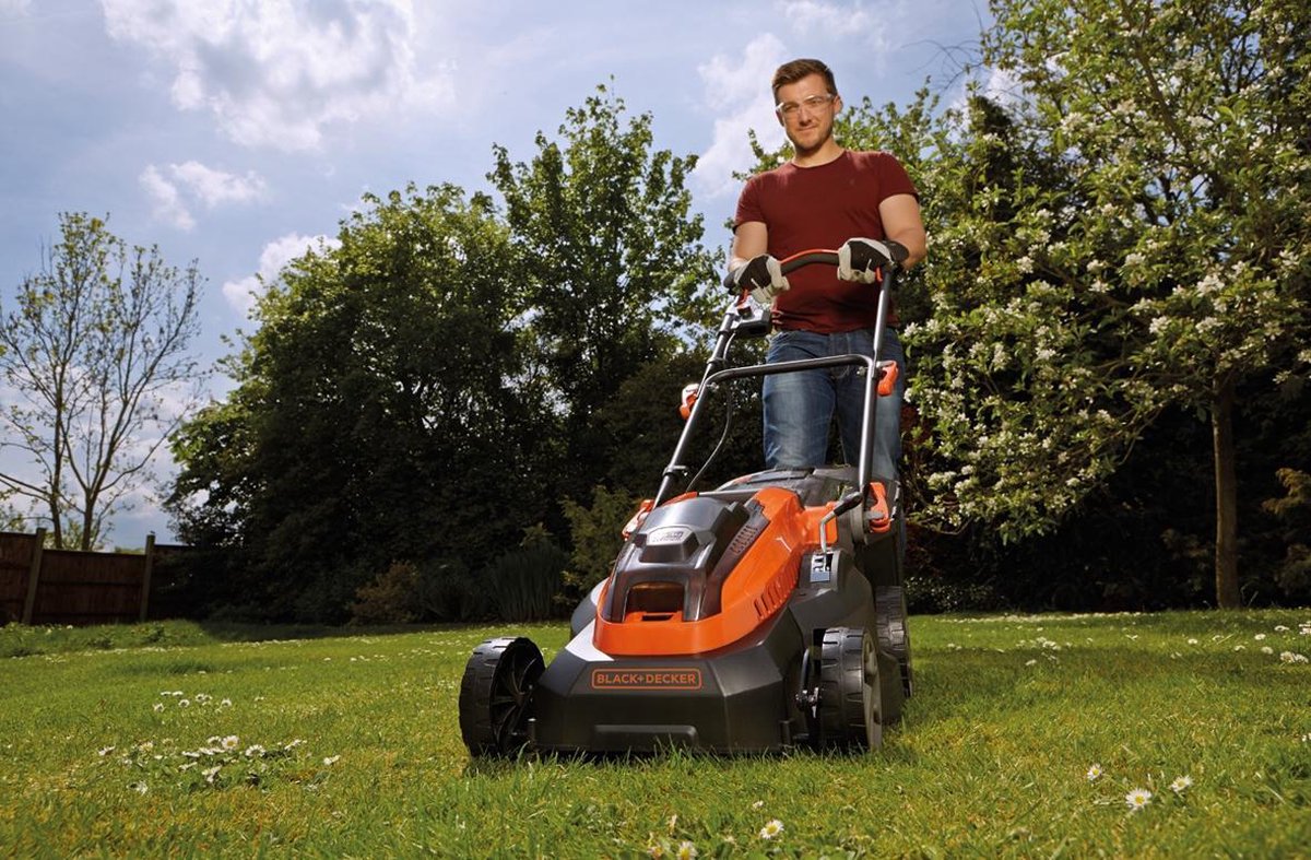 BLACK+DECKER CLM3820L2 36V Lithium snoerloze 38cm grasmaaier (2 Accu&apos;s)