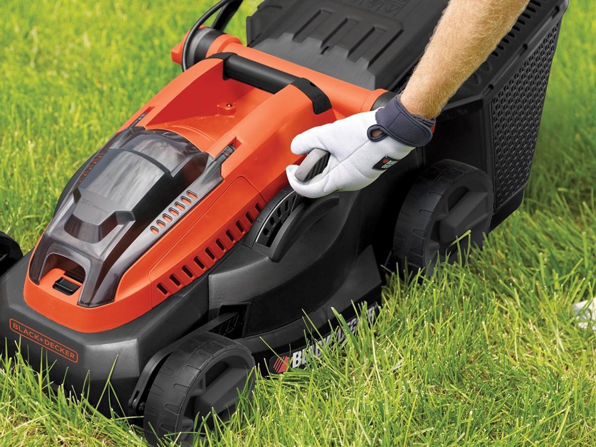 BLACK+DECKER CLM3820L2 36V Lithium snoerloze 38cm grasmaaier (2 Accu&apos;s)