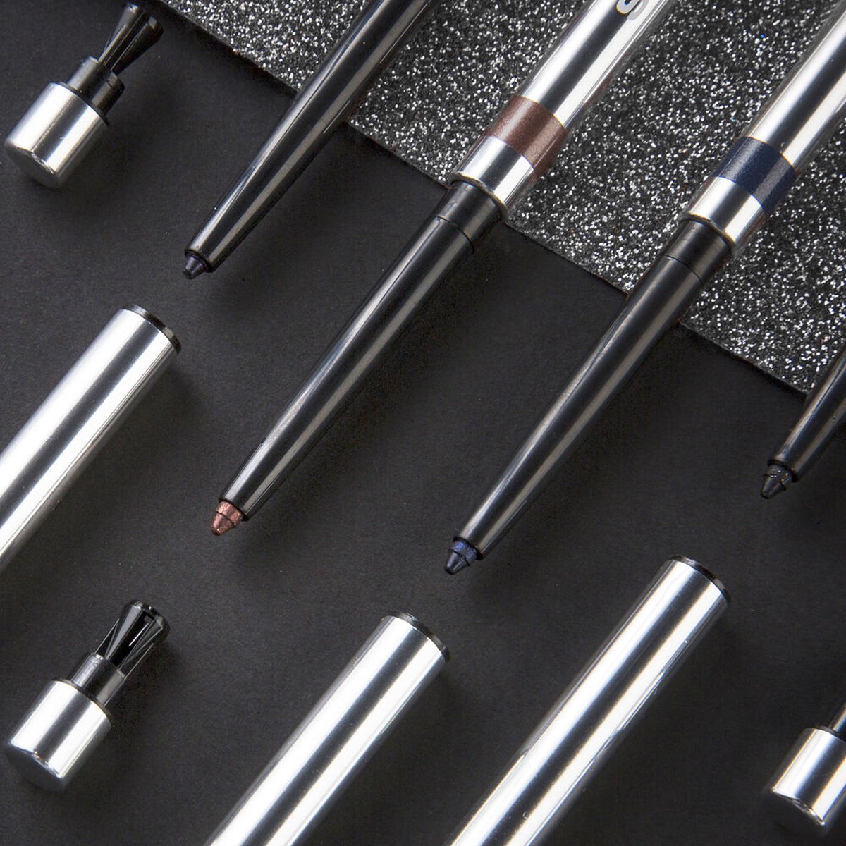 Sisley N°9 Sparkling Pearl Phyto-Khol Star Waterproof Oogpotlood 0.3 g