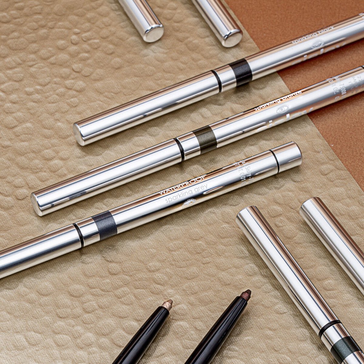 Sisley N°9 Sparkling Pearl Phyto-Khol Star Waterproof Oogpotlood 0.3 g