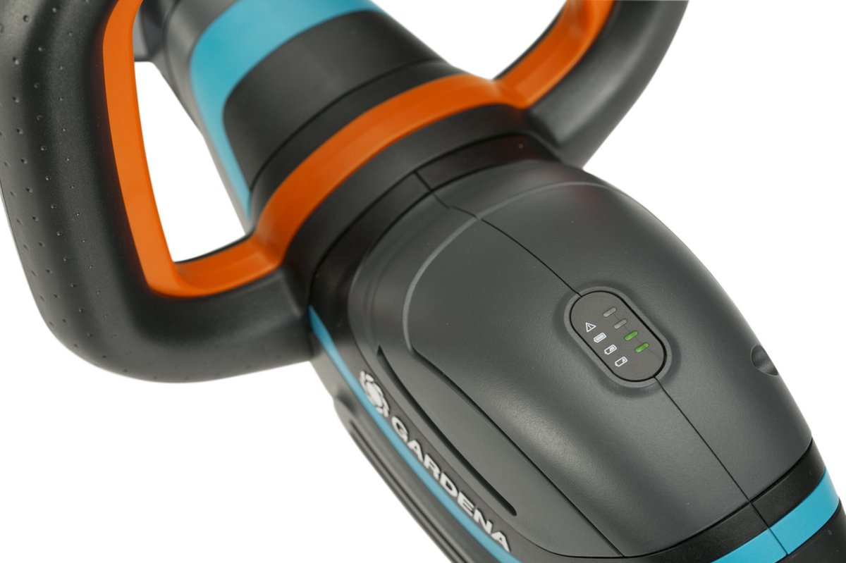 GARDENA ComfortCut 50/18V P4A Set