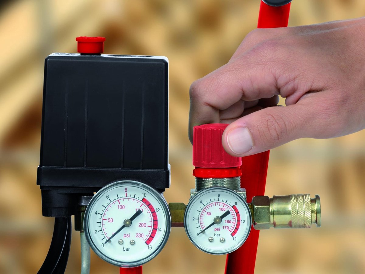 Einhell TE_AC 230/24 - Rood